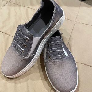 Distressed dark gray Flats - Jean material NEW